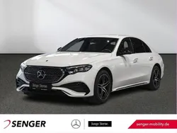 Weiß Gebraucht 2023 Mercedes E300 AMG Limousine | 56.750 € (Fairer Preis)