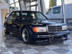Schwarz Gebraucht 1992 Mercedes 190 Limousine | 34.998 €