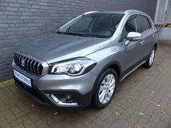 Grau Gebraucht 2020 Suzuki SX4 S-Cross SUV | 18.900 € (Fairer Preis)