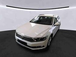 Weiß Gebraucht 2019 VW Passat Comfortline Kombi | 19.990 € (Fairer Preis)