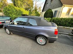 Grau Gebraucht 1994 VW Golf Cabrio | 6.900 €