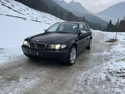 Schwarz Gebraucht 2003 BMW 330 Kombi | 2.500 € (Superpreis)