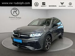 Platinum grey metallic Gebraucht 2024 VW Tiguan Allspace Style SUV | 43.289 € (Fairer Preis)