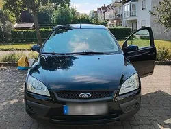 Schwarz Gebraucht 2007 Ford Focus Coupé | 1.700 € (Guter Preis)