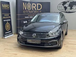 Deep black perleffek (metallic) Gebraucht 2022 VW Passat GT Kombi | 20.490 € (Superpreis)