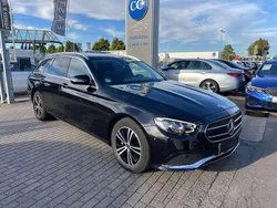 Obsidianschwarz Gebraucht 2022 Mercedes E220 Kombi | 31.999 € (Fairer Preis)