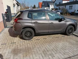 Grau Gebraucht 2018 Peugeot 2008 Active SUV | 11.850 € (Etwas zu teuer)
