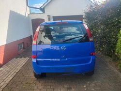 Blau Gebraucht 2005 Opel Meriva Van / Kleinbus | 1.290 € (Guter Preis)
