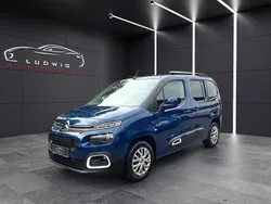 Blau Gebraucht 2020 Citroën Berlingo Shine Van / Kleinbus | 15.999 € (Guter Preis)