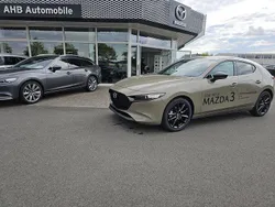 Zircon sand Gebraucht 2024 Mazda 3 Nagisa Limousine | 26.890 € (Fairer Preis)