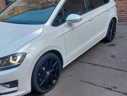 Weiß Gebraucht 2015 VW Golf VII Limousine | 16.800 € (Teuer)
