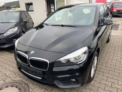 Schwarz 2 Gebraucht 2016 BMW 218 Advantage Van / Kleinbus | 11.700 € (Etwas zu teuer)