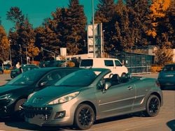 Grau Gebraucht 2013 Peugeot 207 CC Roland Garros Cabrio | 1.400 € (Superpreis)