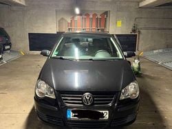 Schwarz Gebraucht 2006 VW Polo Limousine | 1.150 € (Guter Preis)