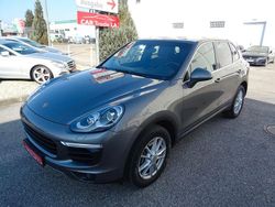 Meteorgraumetallic Gebraucht 2014 Porsche Cayenne SUV | 27.900 € (Fairer Preis)