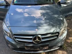 Blau Gebraucht 2015 Mercedes A180 Limousine | 12.750 € (Fairer Preis)