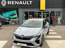 Grau Gebraucht 2024 Renault Clio V Techno Limousine | 17.990 € (Fairer Preis)