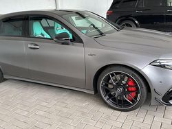 Grau Gebraucht 2024 Mercedes A45 AMG AMG Limousine | 69.020 €