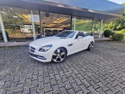 Weiß Gebraucht 2013 Mercedes SLK200 Cabrio | 20.490 € (Etwas zu teuer)