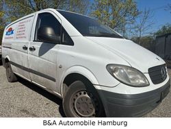 Weiß Gebraucht 2007 Mercedes Vito Van / Kleinbus | 2.500 €