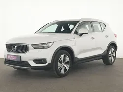 Weiss Gebraucht 2020 Volvo XC40 Inscription SUV | 28.885 € (Superpreis)