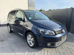 Blau Gebraucht 2013 VW Touran Life Van / Kleinbus | 8.579 € (Fairer Preis)