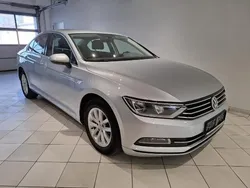 Silber Gebraucht 2015 VW Passat Limousine | 14.399 € (Fairer Preis)