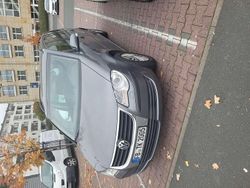 Grau Gebraucht 2007 VW Touran Conceptline Van / Kleinbus | 1.700 € (Fairer Preis)