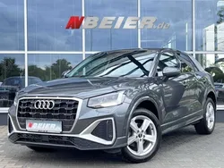 Grau (daytonagrau perleffekt) Gebraucht 2024 Audi Q2 S-Line SUV | 26.491 € (Guter Preis)