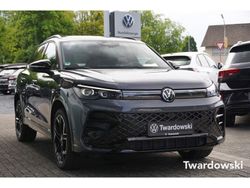 Grau Gebraucht 2024 VW Tiguan R-line SUV | 48.790 € (Fairer Preis)