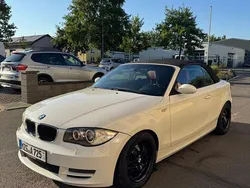 Weiß Gebraucht 2008 BMW 125 Cabriolet Performance Cabrio | 8.900 € (Guter Preis)