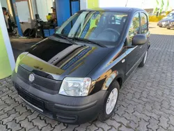 Schwarz Gebraucht 2010 Fiat Panda Active Kleinwagen | 2.600 € (Fairer Preis)