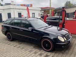 Schwarz Gebraucht 2004 Mercedes 320 Kombi | 2.900 € (Fairer Preis)