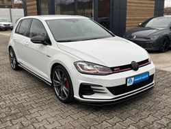 Pure white (metallic) Gebraucht 2019 VW Golf GTI Limousine | 21.999 € (Fairer Preis)