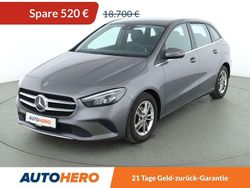 Mountaingrau Gebraucht 2019 Mercedes B180 Style Van / Kleinbus | 18.180 € (Guter Preis)