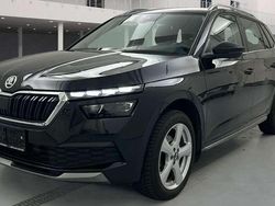 Schwarzmagic perleffekt Gebraucht 2020 Skoda Kamiq Style SUV | 18.590 € (Fairer Preis)