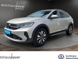 Silber / ivory silver (metallic) Gebraucht 2024 VW Taigo Move SUV | 21.460 € (Etwas zu teuer)