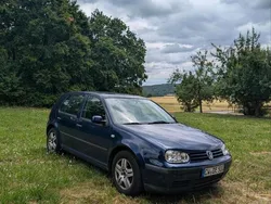 Blau Gebraucht 2001 VW Golf IV Edition Limousine | 800 € (Superpreis)