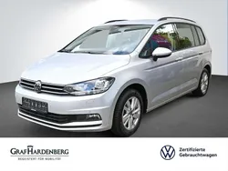 Silber Gebraucht 2024 VW Touran Comfortline Van / Kleinbus | 32.880 € (Etwas zu teuer)