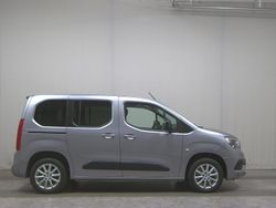 Kontrast grau/quarz silber Gebraucht 2023 Opel Combo Life Elegance Van / Kleinbus | 19.480 € (Superpreis)