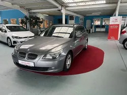 Grau Gebraucht 2009 BMW 525 Advantage Kombi | 4.750 € (Fairer Preis)