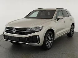 Sechura beige metallic Neu 2024 VW Touareg R-line SUV | 76.495 € (Superpreis)