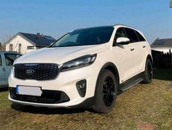 Weiß Gebraucht 2018 Kia Sorento Platinum SUV | 24.999 € (Fairer Preis)