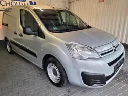 Grau Gebraucht 2018 Citroën Berlingo Business Class Van / Kleinbus | 11.900 € (Guter Preis)