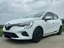 Weiß Gebraucht 2019 Renault Clio IV Experience Limousine | 12.900 € (Fairer Preis)
