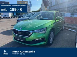 Rallyegrün metallic Gebraucht 2021 Skoda Scala Active Kleinwagen | 14.830 € (Fairer Preis)