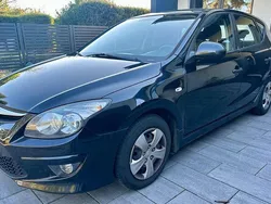 Schwarz Gebraucht 2012 Hyundai i30 Classic Limousine | 2.900 € (Guter Preis)
