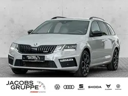 Grau Gebraucht 2020 Skoda Octavia RS Kombi | 28.430 € (Guter Preis)