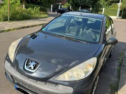 Grau Gebraucht 2009 Peugeot 206+ Kleinwagen | 1.050 € (Guter Preis)