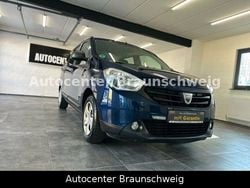 Blau Gebraucht 2016 Dacia Lodgy Ambiance Van / Kleinbus | 4.999 € (Superpreis)
